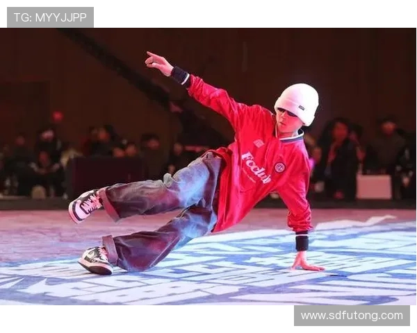 西安街舞队的速度与激情探讨街舞文化的魅力与发展